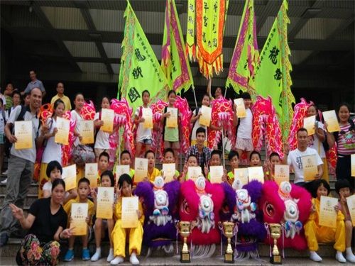 火村小学龙狮团勇夺2014广东省传统龙狮锦标赛一等奖